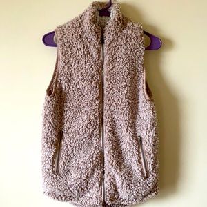 Thread + Supply Vest